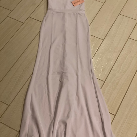 Dress - Picture 3 of 4